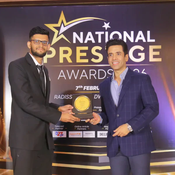 ANKX founder receiving National Prestige Award from Tusshar Kapoor